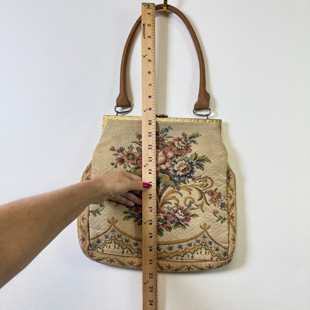 Vintage Beige Floral Tapestry Needlepoint Kiss Lock Shoulder Bag Medium - Picture 7 of 7